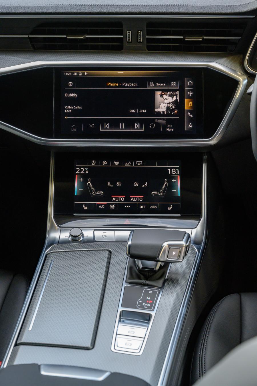 Детали интерьера Audi A6 50 TDI Allroad Quattro 2019 года  (UK) (фото 25 из 40)